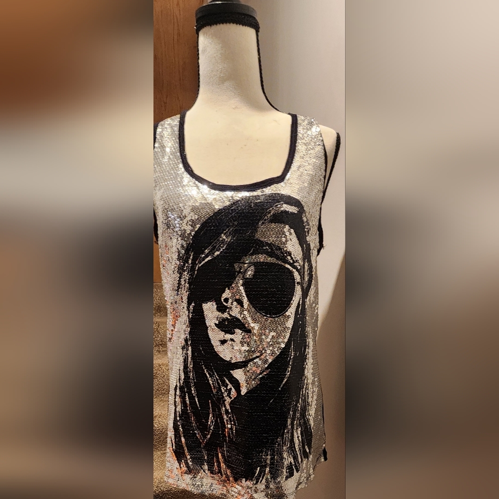 Deb Girl's Face Sequin Graphic Tank Top XL New
